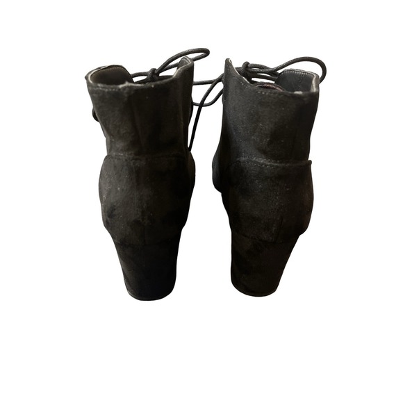 Madden Girl Black Suede Lace Up Heeled Ankle Booties Women's Size 7 - Picture 3 of 4